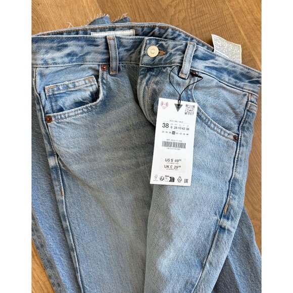 NWT Zara High Rise Wide Leg jeans - size 6 - Picture 2 of 5